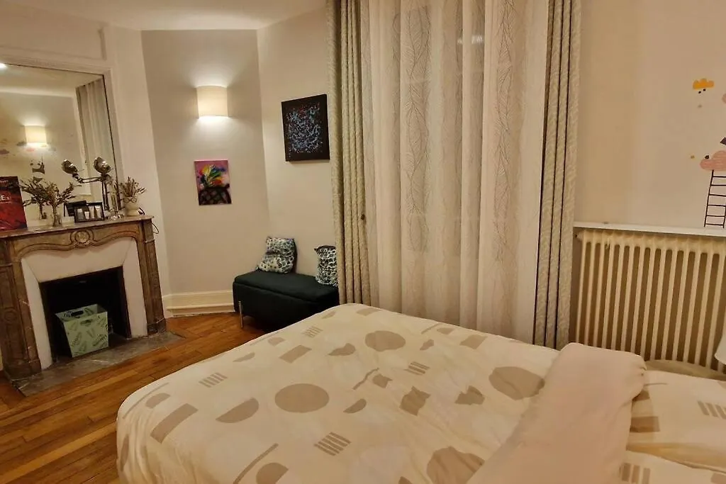 Apartment Magnifique De Charme Au Coeur De Paris